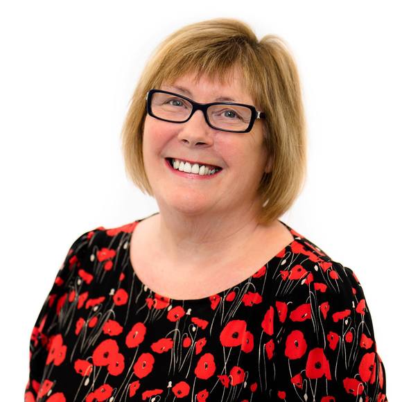 Meet your Posher, Gail - Picture 1 of 1